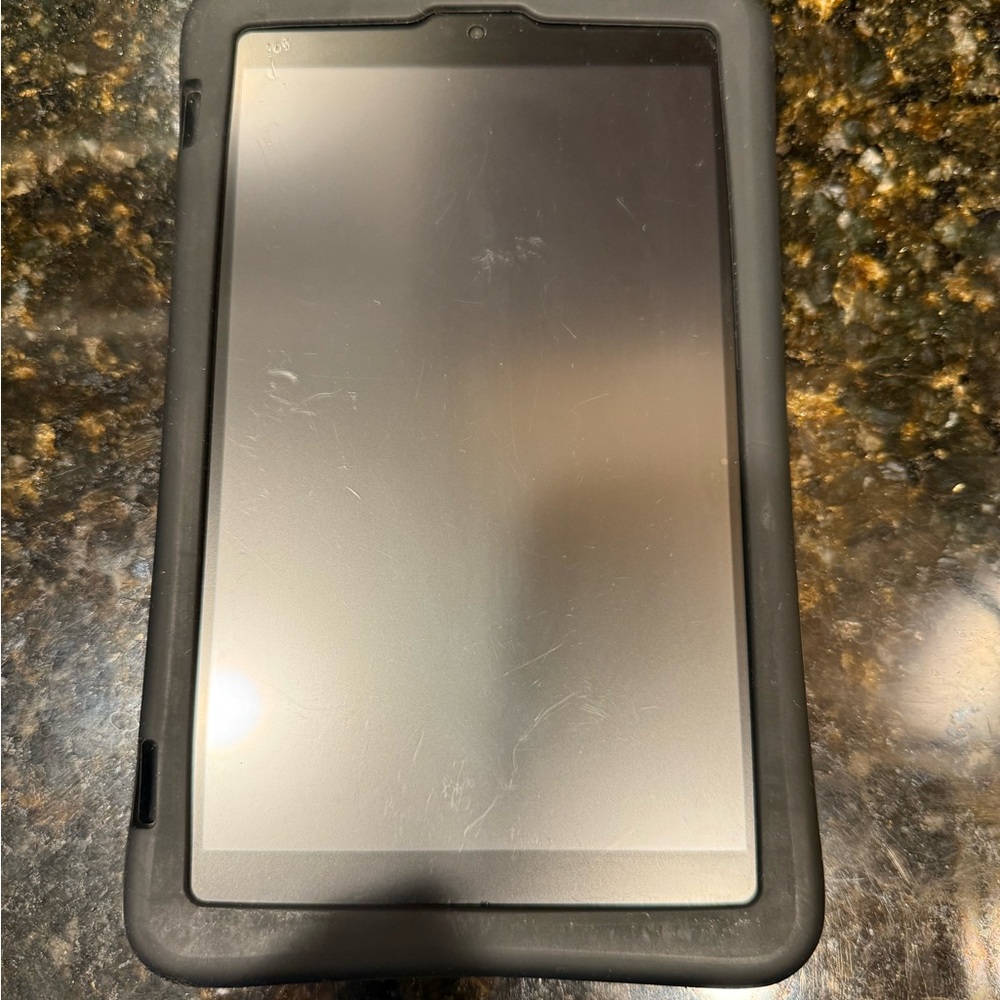 Fire Tablet - Picture 3 of 7